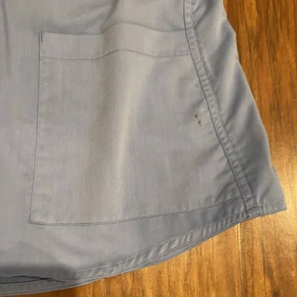 Women’s Ceil Blue NRG By Barco Scrub Set, Small - Picture 4 of 8